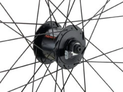 Urban Acera V-Brake DT Swiss 535 28" Laufradsatz 23 Urban Acera V-Brake DT Swiss 535 28" Laufradsatz -Bicicleta Verkäufe 2024 396797