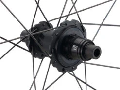 ZIPP 858 NSW Carbon Tubeless Disc Center Lock Laufradsatz Modell 2023 13 ZIPP 858 NSW Carbon Tubeless Disc Center Lock Laufradsatz Modell 2023 -Bicicleta Verkäufe 2024 461871